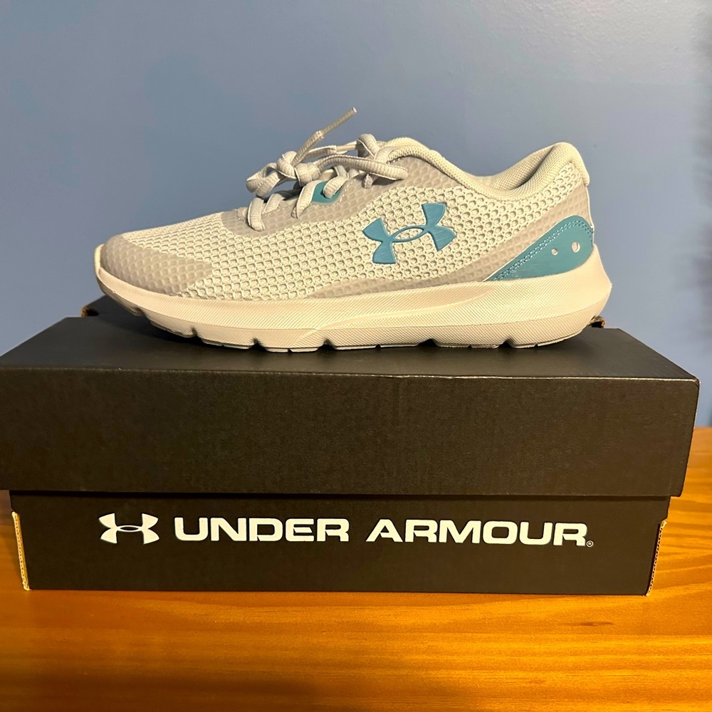 Under Armour - Size 7 - New in Box